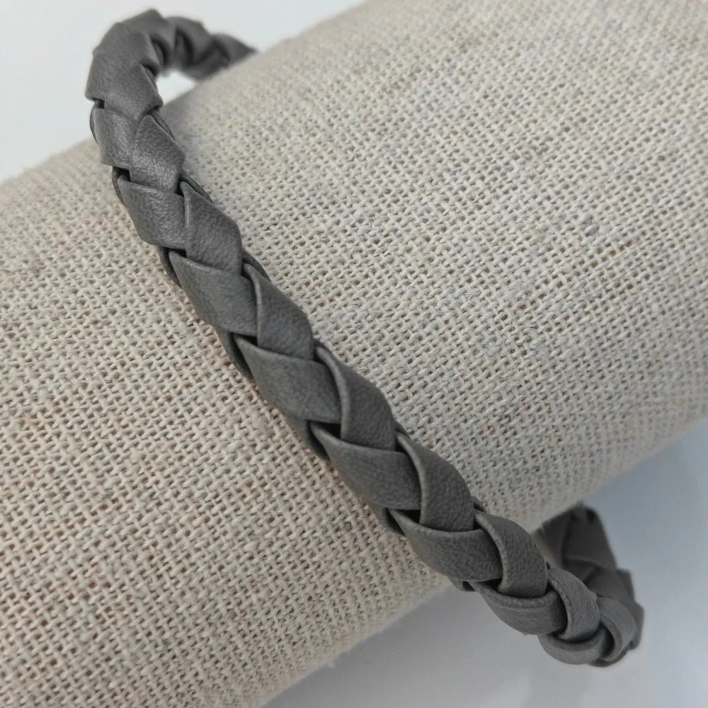 Gray Braided Faux Leather Cord Magnetic Bracelet‎ Gold Tone Enamel Clasp Woven